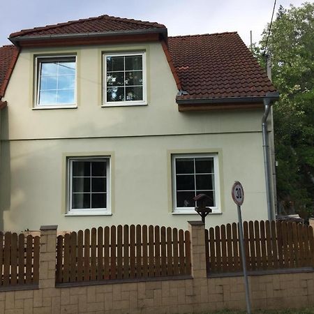 דירות זנוימו Apartman U Papousku מראה חיצוני תמונה